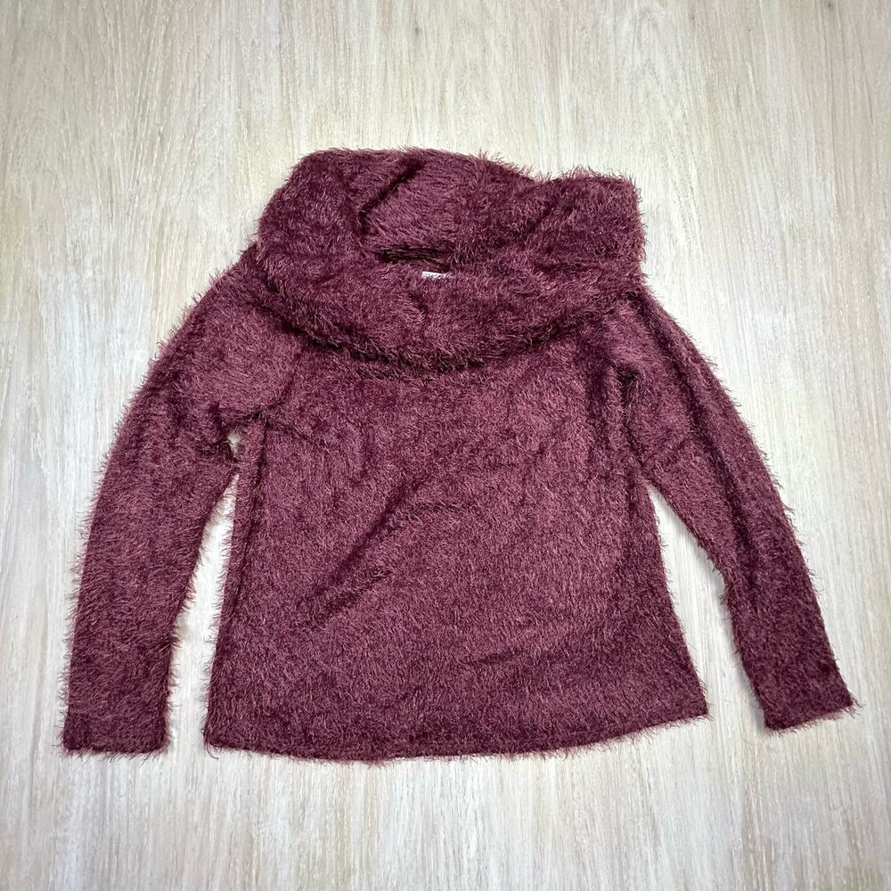 NWT Gilli Fuzzy Cowl Neck Pullover Cozy Comfortable Soft Casual Sweater Small